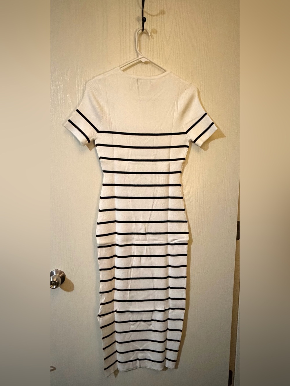 NOT AVAILABLE - Picture 6 of 11